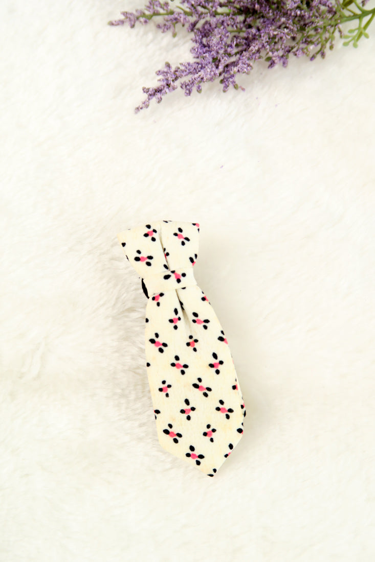 เข็มกลัดรูปเนคไท - Brooch