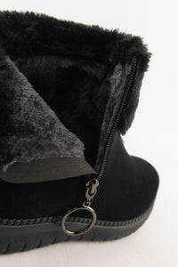 รองเท้าบูทหนังกำมะหยี่ แต่งขนเฟอร์ no.80223-10 - Winter Boots Minus The Fur Lining On The Inside