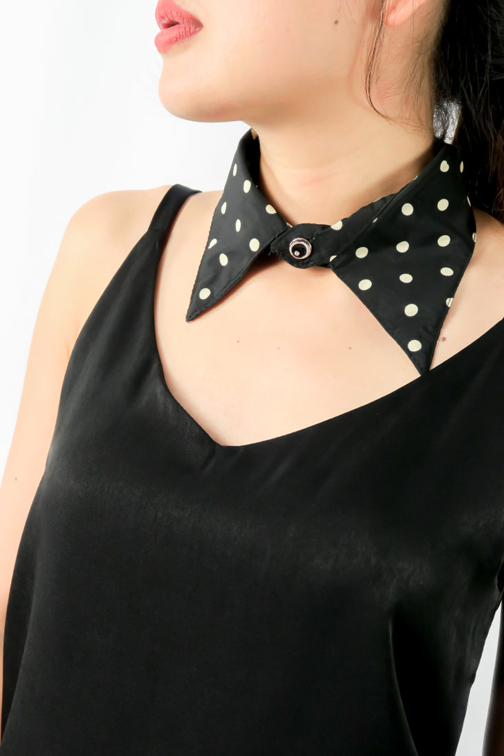 ปกคอเสื้อ  -  Collar