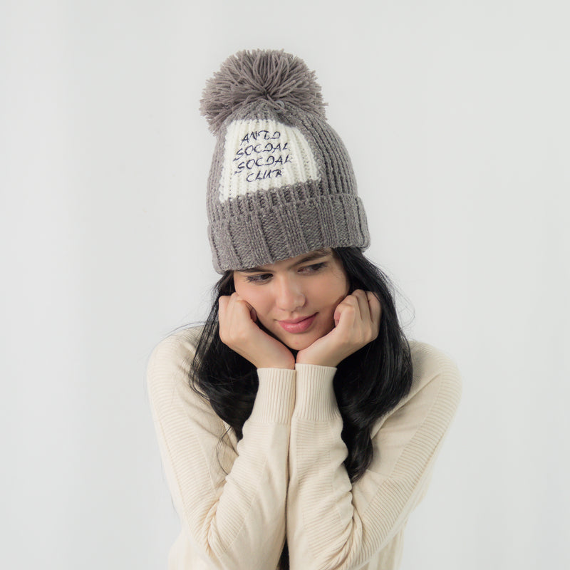 หมวกไหมพรมถักลายร่อง สำหรับกันหนาว - Stylish Unisex Knitted Beanie Hat