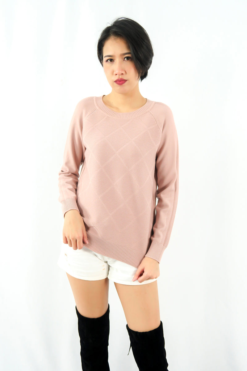 เสื้อไหมพรม เสื้อสเวตเตอร์ เสื้อกันหนาวคอกลม แขนยาว - Women's Basic Round Neck Side Split Loose Long Sleeve Knit Sweater