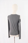 เสื้อยืดสีพื้นคอกลมเว้าไหล่ - Basic T-Shirt