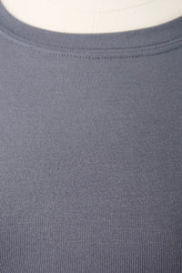 เสื้อยืดสีพื้นคอกลมเว้าไหล่ - Basic T-Shirt