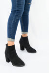 รองเท้าบูทแฟชั่นส้นสูงแต่งพู่ - Pointed Toe Mid Heel Ankle Booไปๅts