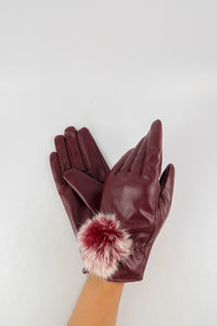 ถุงมือหนังกันหนาว ปอมเล็กดำขาว  - Genuine Leather Gloves