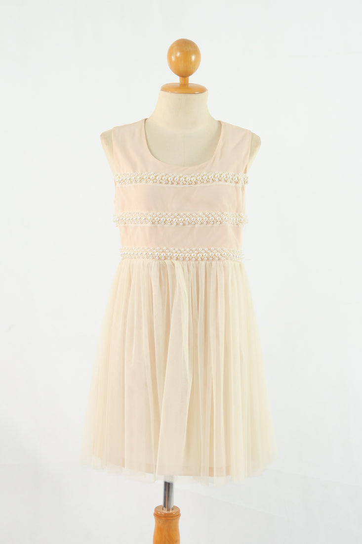 เดรสคอกลมเเขนในตัว - Sleeveless A-Line Dress