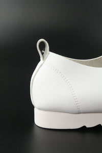 รองเท้าผ้าใบหนังแท้ สไตล์สปอร์ต - Minimalist Style Faux Leather Lace Up Canvas Shoes