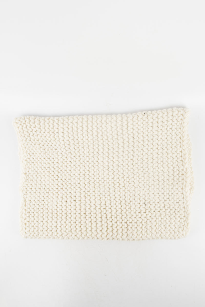 ผ้าพันคอทรงกลมอินฟินิตี้ - Warm Knit Infinity Scarf
