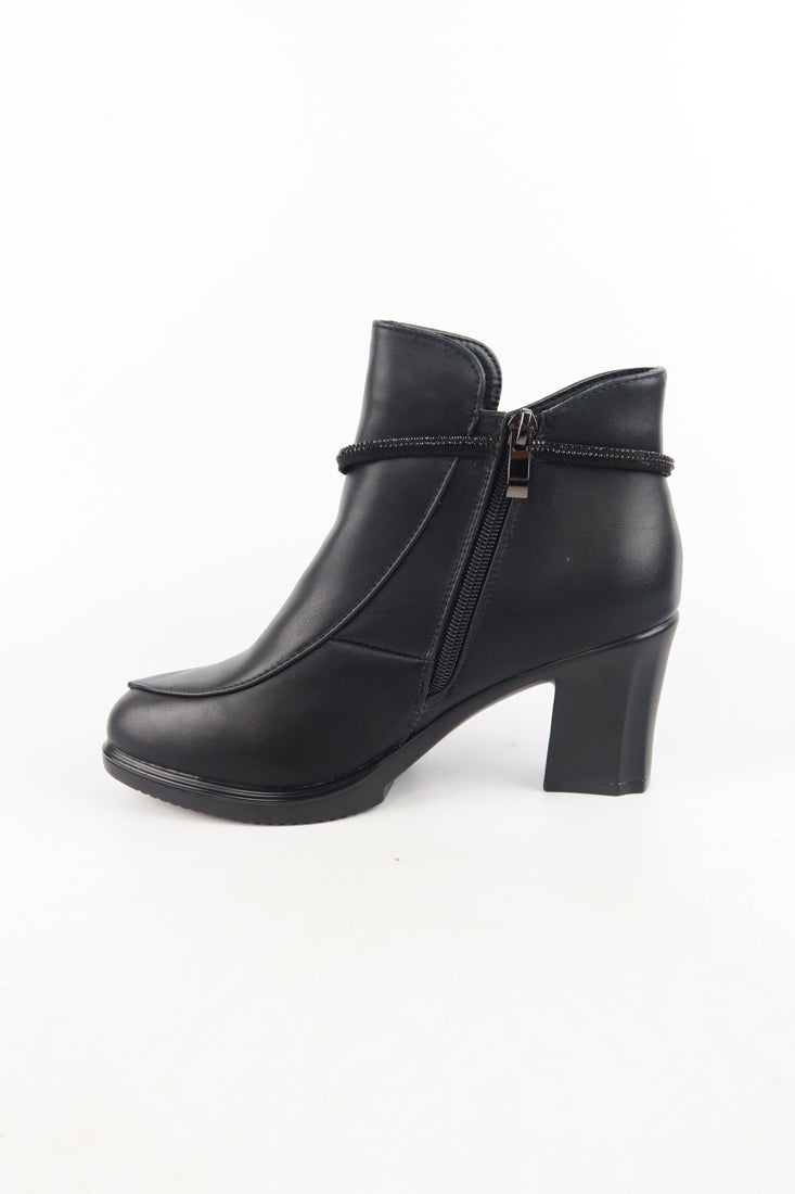 รองเท้าบูทหนังกันหนาวส้นสูง รุ่น 9903 - Women's Mazziee Ankle Bootie