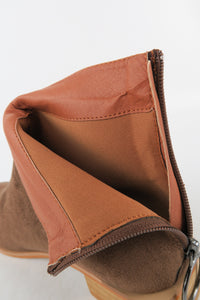 รองเท้าบูทกันหนาว ส้นสูงแต่งซิปหลัง - Pointed Toe Mid Heel Ankle Boots