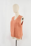 เสื้อไหมพรมเเขนในตัว - Sleeveless Sweater
