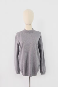 เสื้อไหมพรม เสื้อสเวตเตอร์ เสื้อกันหนาวคอกลม แขนยาว - Loose Long Sleeve Knit Sweater