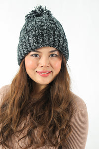 หมวกไหมพรม ทรงบีนนี่แต่งปอม แบบบุขนด้านใน - Thick Cable Knitted Fleece Lined Pom Pom Beanie Hat