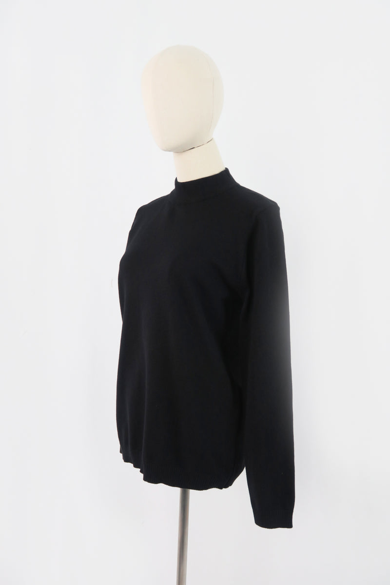 เสื้อไหมพรม เสื้อสเวตเตอร์ เสื้อกันหนาวคอกลม แขนยาว - Loose Long Sleeve Knit Sweater