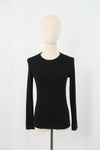 เสื้อยืดคอกว้างเเขนยาว - Long-Sleeved T-Shirt