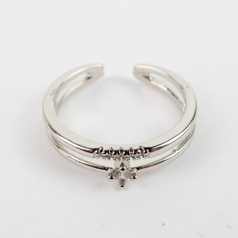 แหวนสแตนเลสสตีลเรียบหรู มีสไตล์ แหวนแฟชั่นผู้หญิง - No.5107