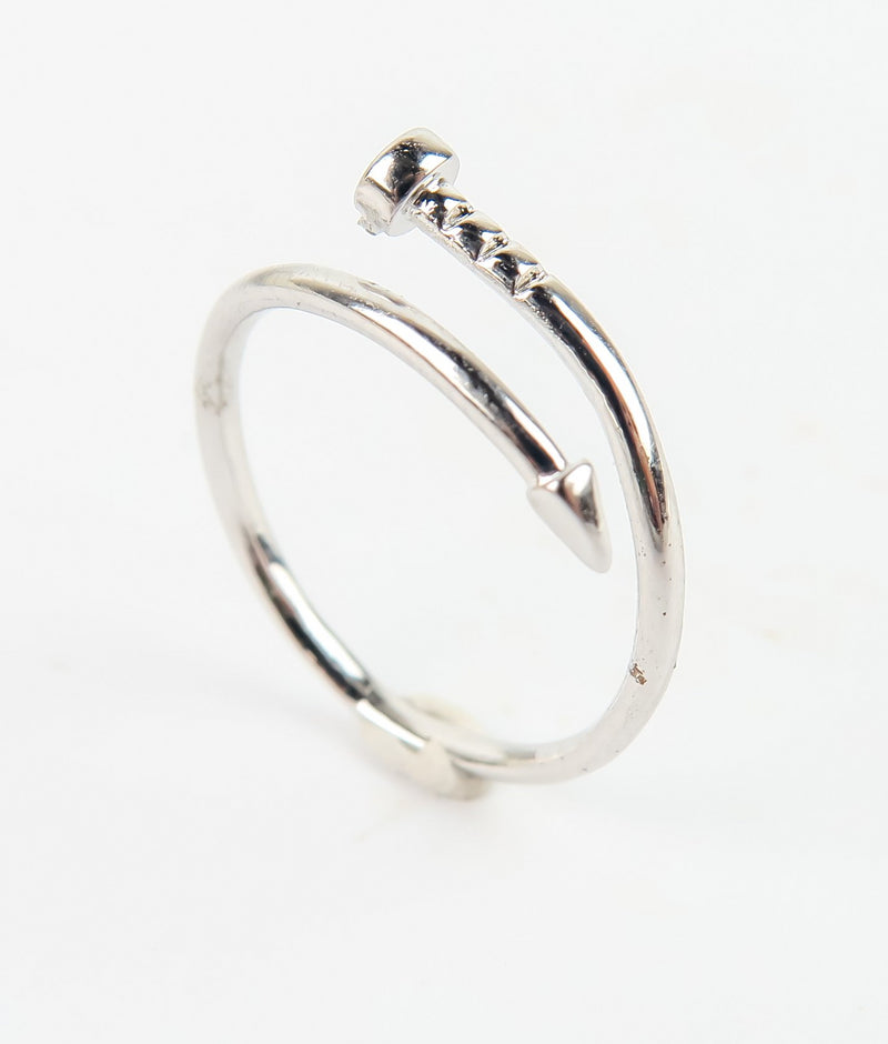 แหวนสแตนเลสสตีลเรียบหรู มีสไตล์ แหวนแฟชั่นผู้หญิง - No.580