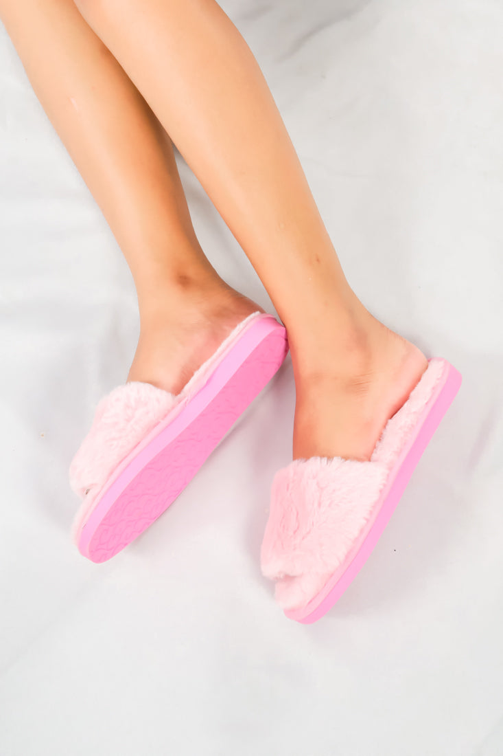รองเท้าแตะขนเฟอร์  - Plush Faux Fur Rubber Sole House Slipper