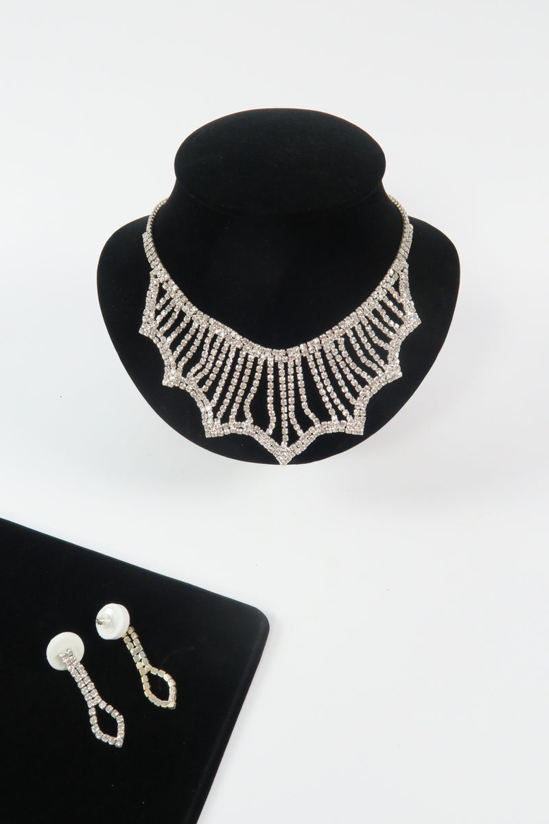 สร้อยคอเพชรเเฟชั่น  - Diamond Necklace