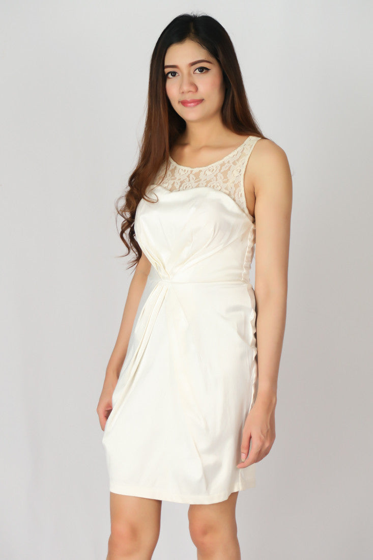 เดรสซาตินเเขนในตัว - Sleeveless Pencil Dress