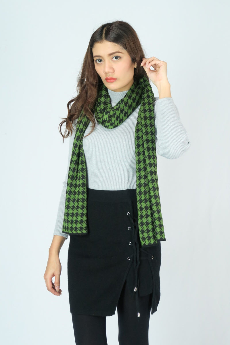 ผ้าพันคอไหมพรมลาย Houndstooth -Unisex Reversible Houndstooth Knit Scarf