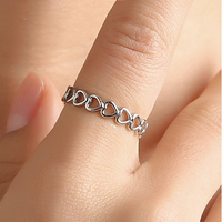 แหวนสแตนเลสสตีลเรียบหรู มีสไตล์ แหวนแฟชั่นผู้หญิง - No.584