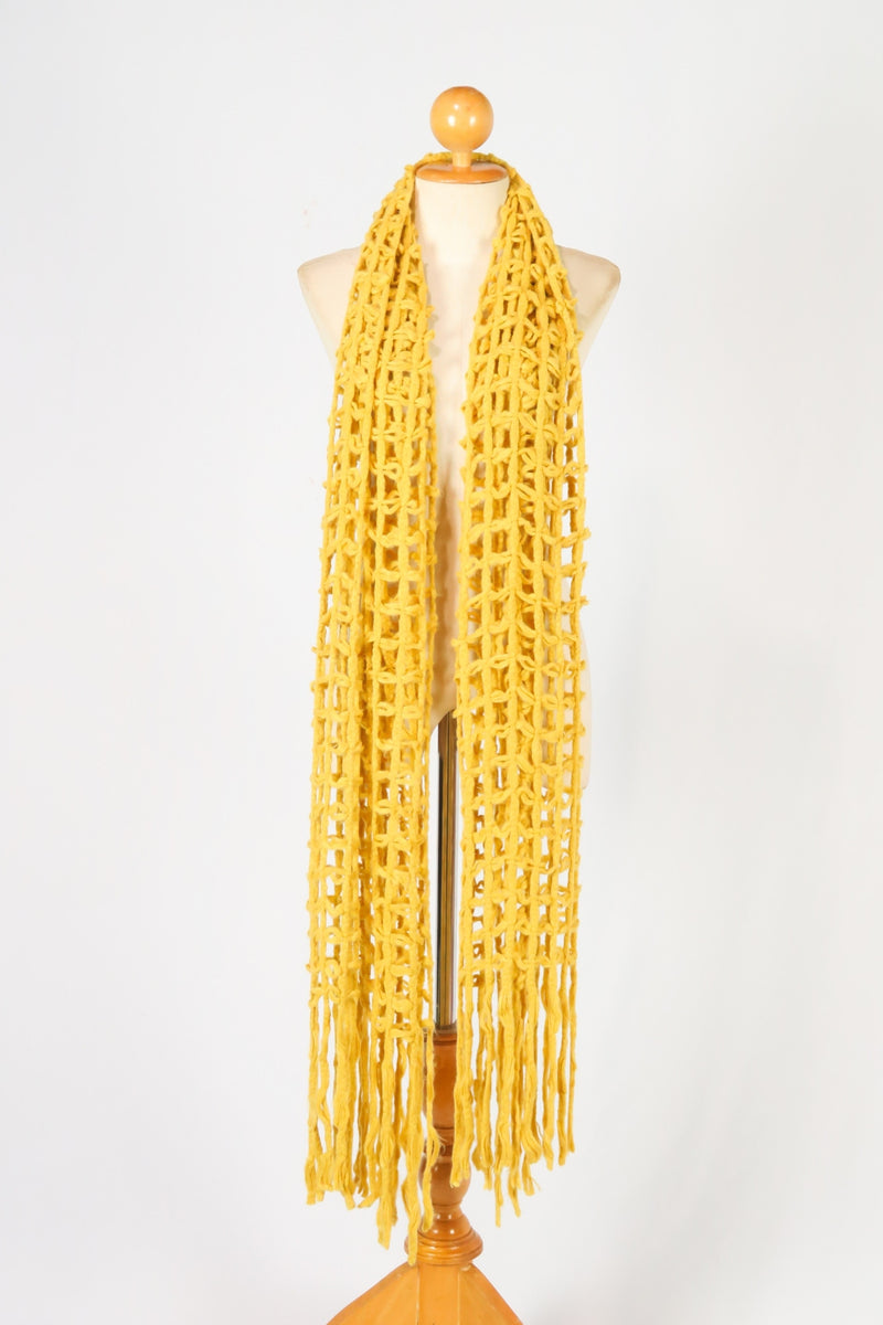 ผ้าพันคอไหมพรมตาข่าย  - Large Cable-Knit Soft Wool Scarf