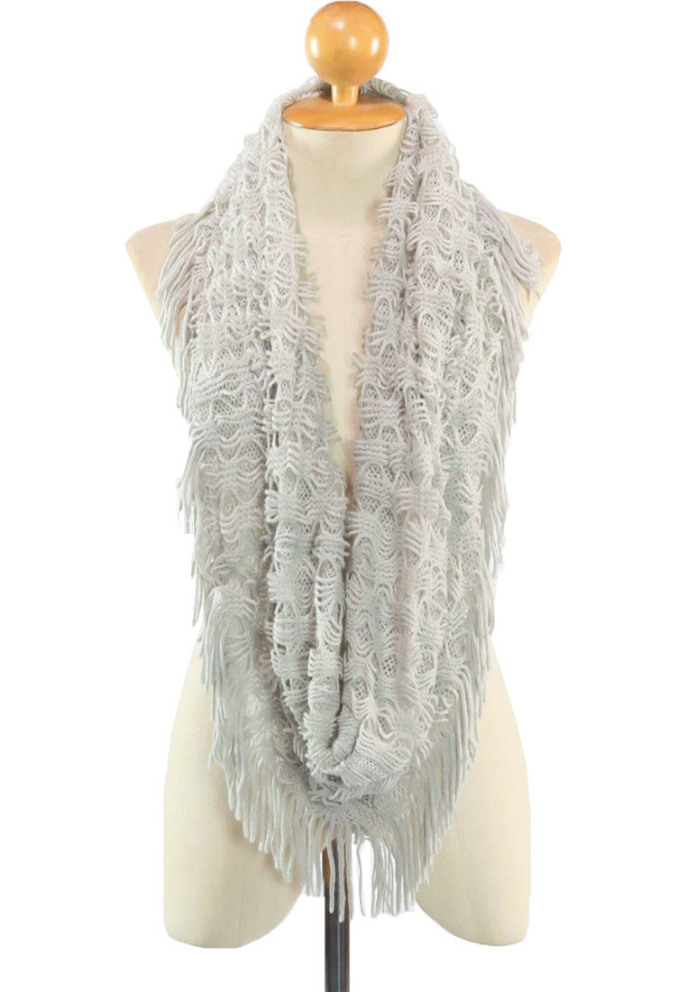 ผ้าพันคอทรงกลมอินฟินิตี้ - Warm Knit Infinity Scarf With Tassels