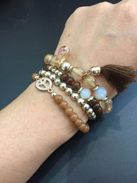 กำไลข้อมือ - Multilayer Acrylic Beads Beach Bracelet