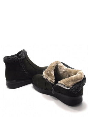 รองเท้าบูทหนังกำมะหยี่แต่งเข็มขัด No.312 - Faux Fur Snow Suede Flat Ankle Boots