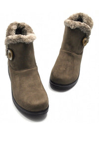 รองเท้าบูทหนังกำมะหยี่ No.912 - Faux Suede Button Warm Fur Lined Ankle Boots