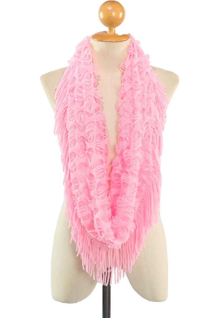 ผ้าพันคอทรงกลมอินฟินิตี้ - Warm Knit Infinity Scarf With Tassels