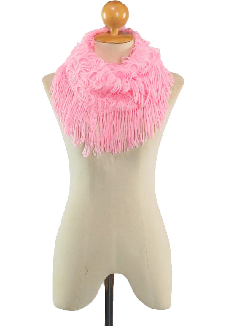 ผ้าพันคอทรงกลมอินฟินิตี้ - Warm Knit Infinity Scarf With Tassels