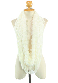 ผ้าพันคอทรงกลมอินฟินิตี้ - Warm Knit Infinity Scarf With Tassels